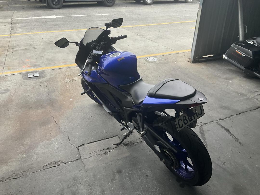 Photo '4' of Yamaha YZF-R3A N