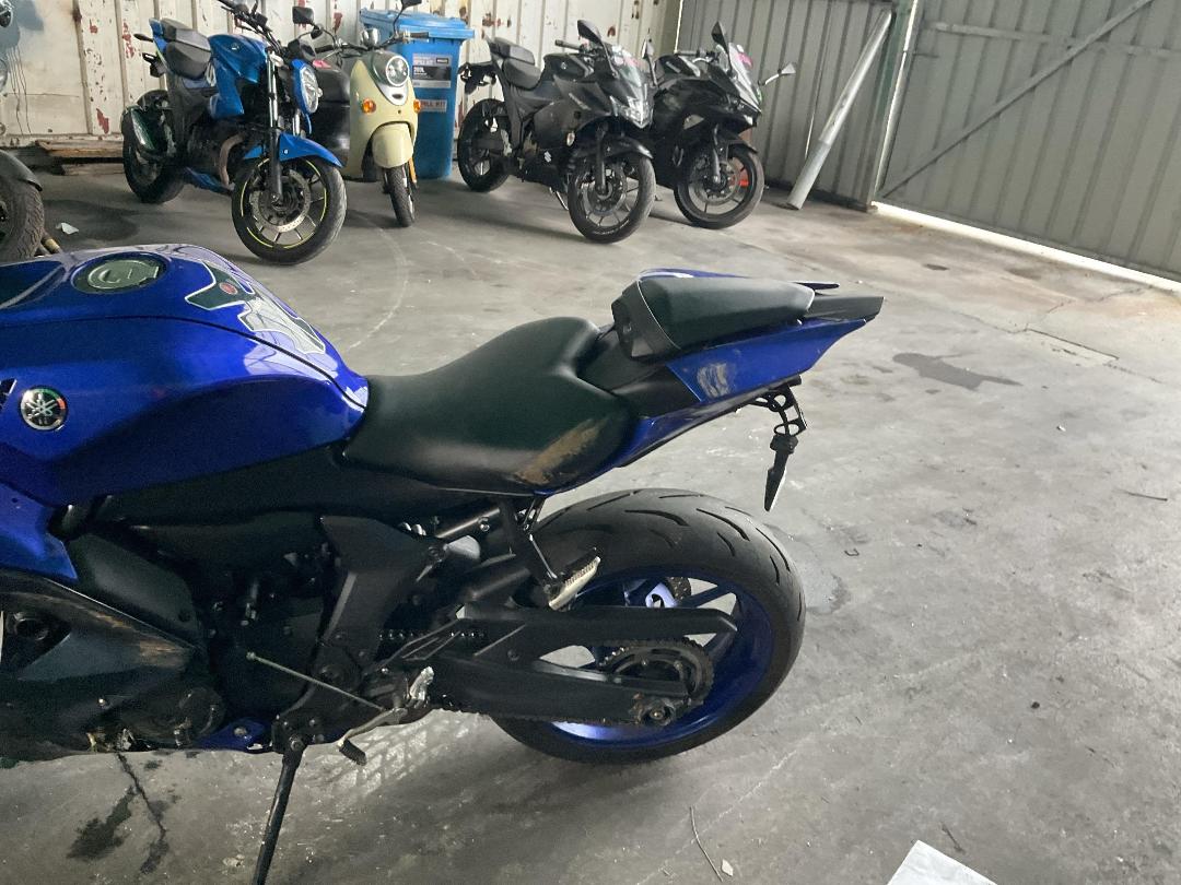 Photo '15' of Yamaha YZF-R7HO N