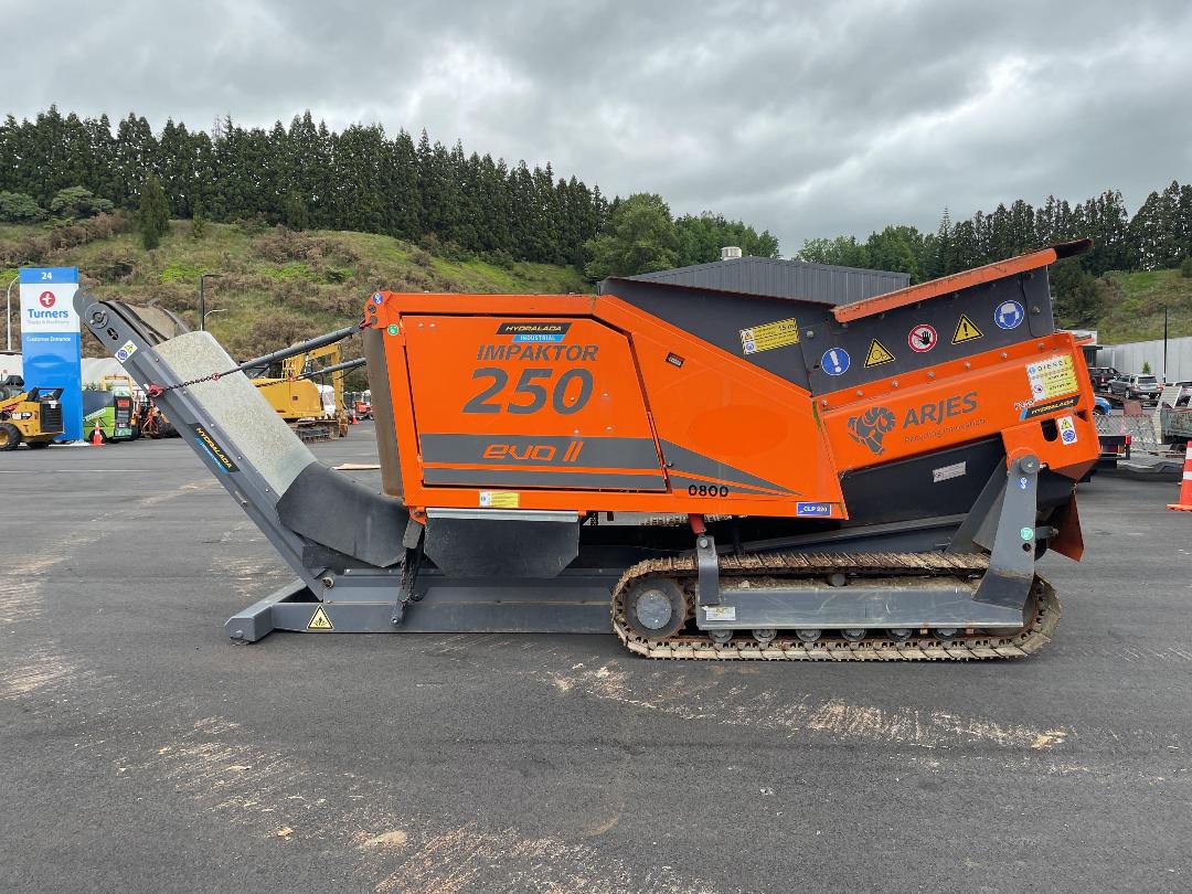 Photo '9' of Arjes Impaktor 250 II EVO II Crusher Photo '9' of Arjes Impaktor 250 II EVO II Crusher