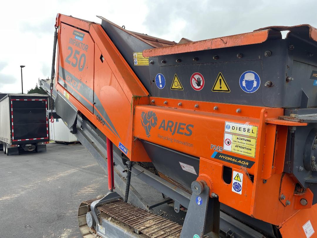Photo '24' of Arjes Impaktor 250 II EVO II Crusher Photo '24' of Arjes Impaktor 250 II EVO II Crusher