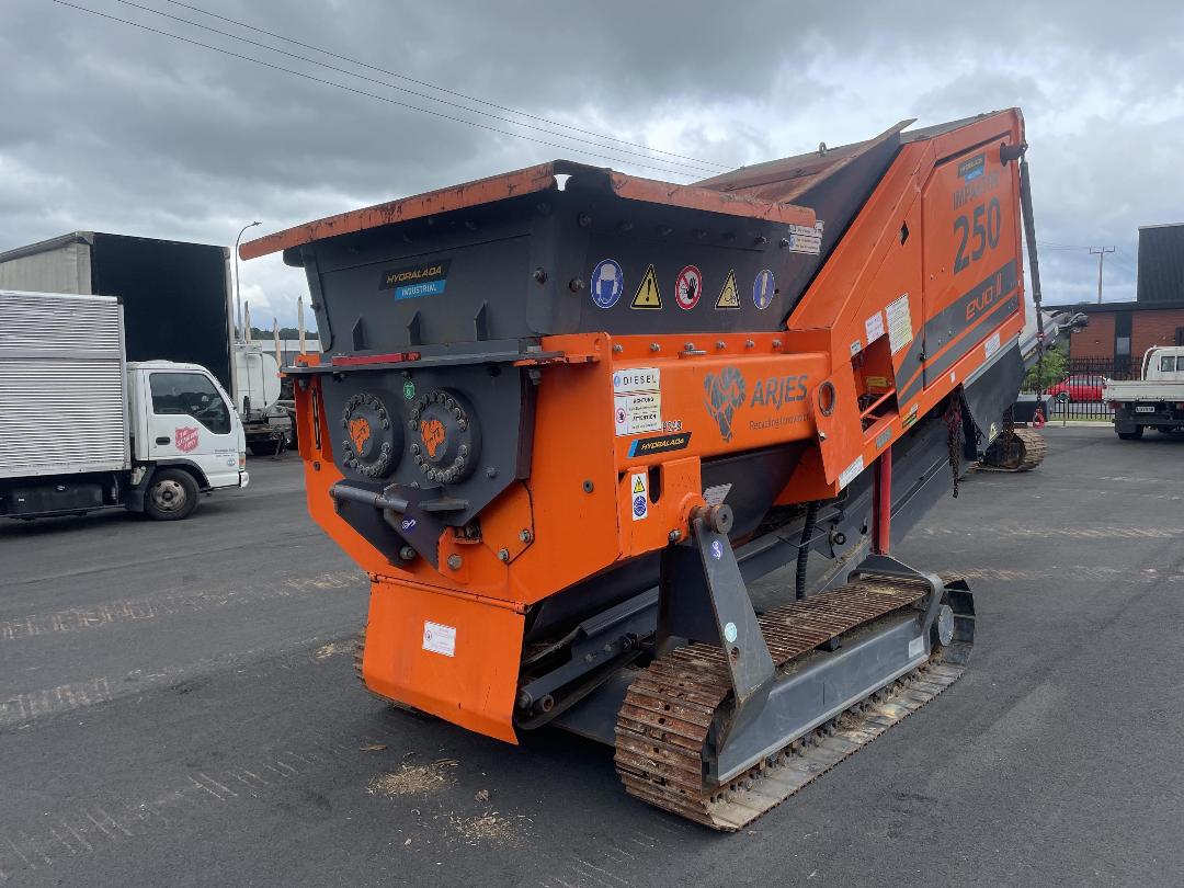 Photo '40' of Arjes Impaktor 250 II EVO II Crusher Photo '40' of Arjes Impaktor 250 II EVO II Crusher