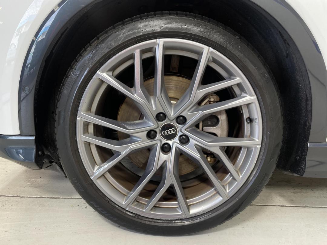 Photo '10' of Audi Q4 E-Tron