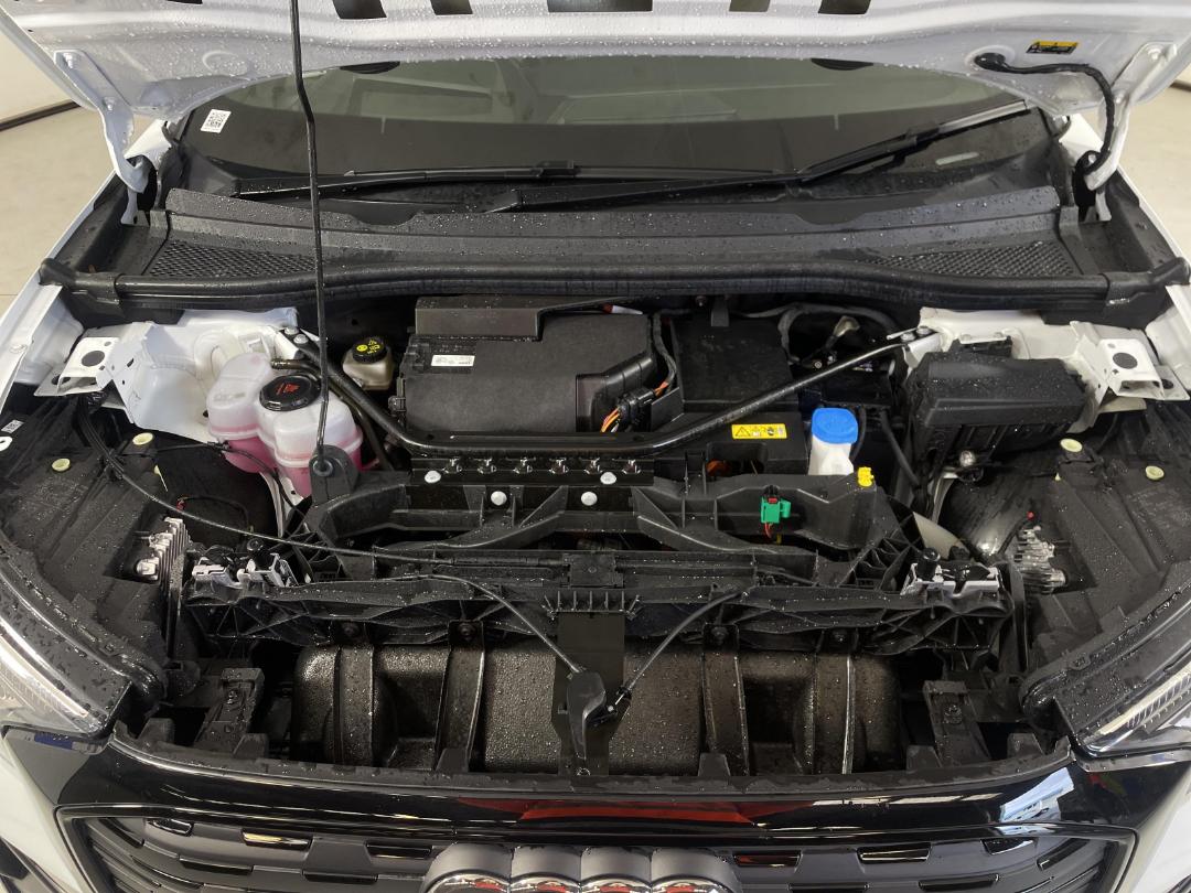 Photo '13' of Audi Q4 E-Tron