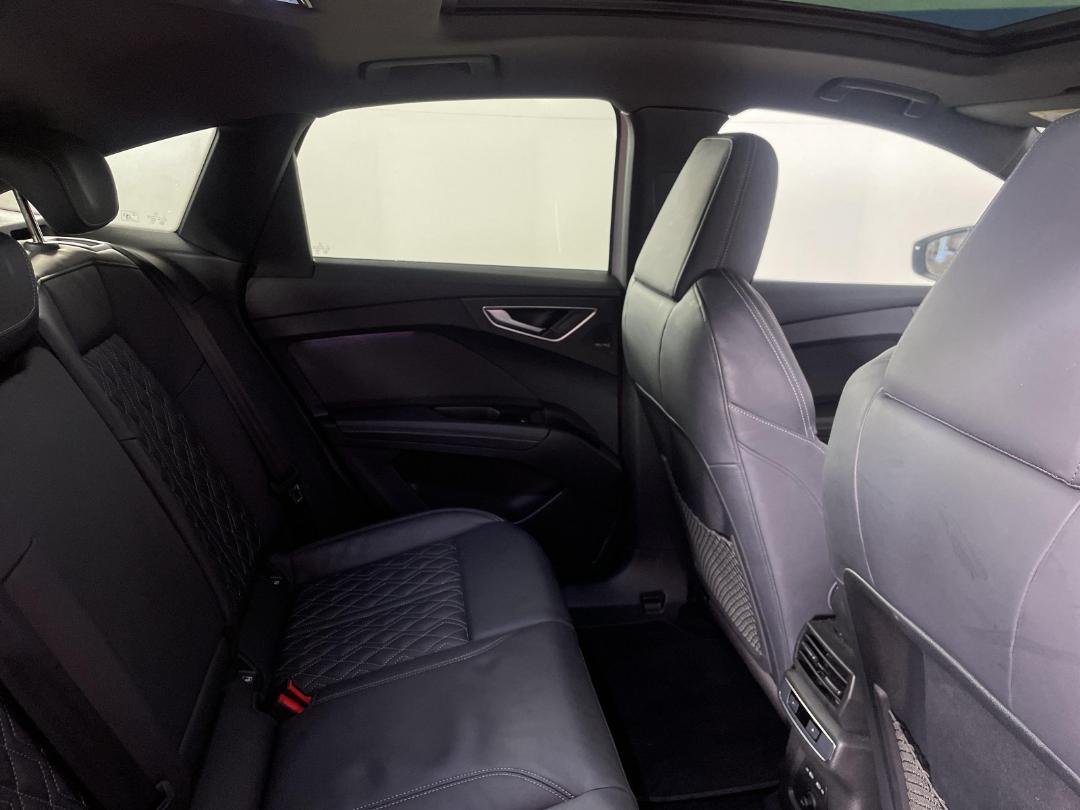 Photo '20' of Audi Q4 E-Tron