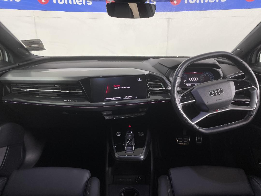 Photo '17' of Audi Q4 E-Tron