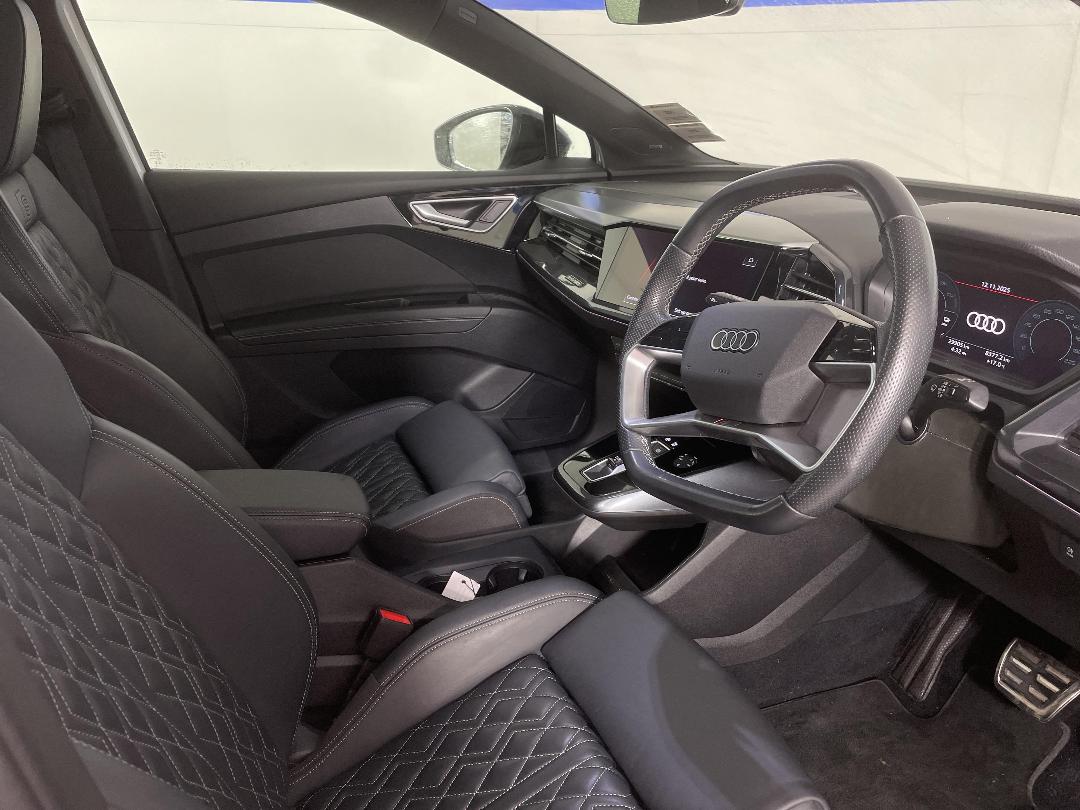 Photo '16' of Audi Q4 E-Tron