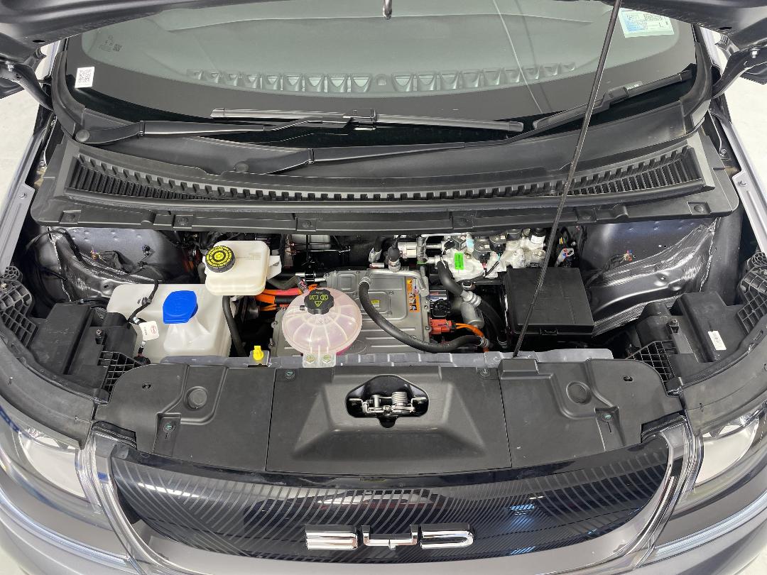 Photo '13' of BYD Dolphin