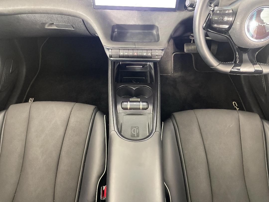 Photo '18' of BYD Dolphin