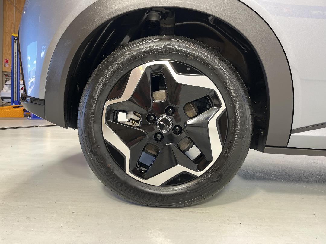 Photo '12' of BYD Dolphin