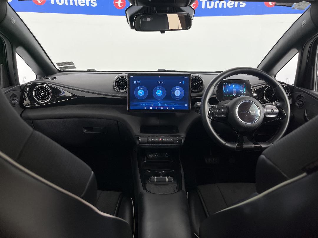 Photo '17' of BYD Dolphin