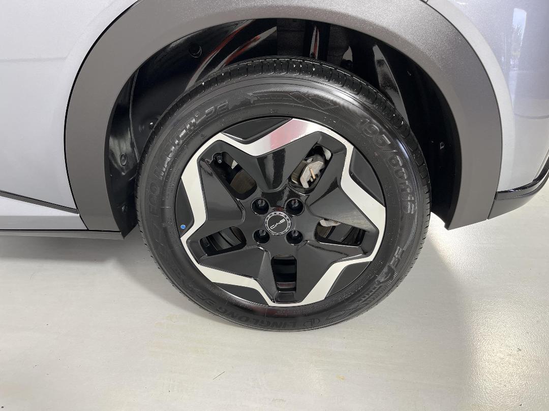 Photo '11' of BYD Dolphin