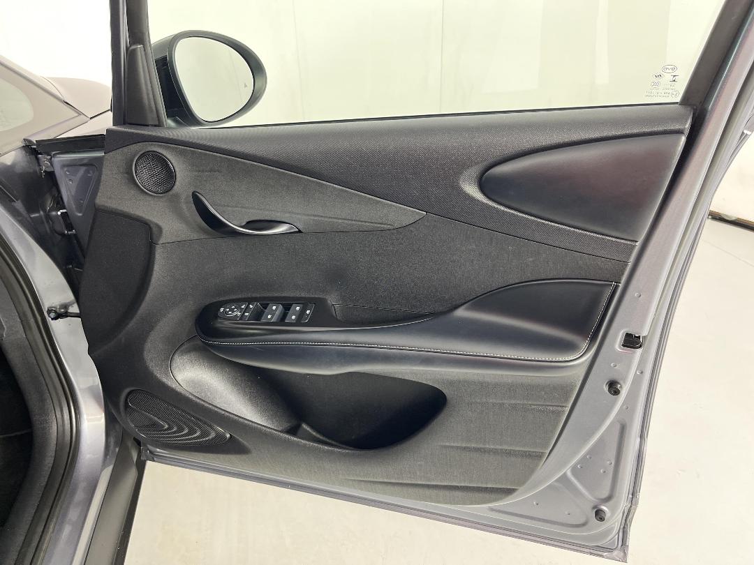 Photo '15' of BYD Dolphin