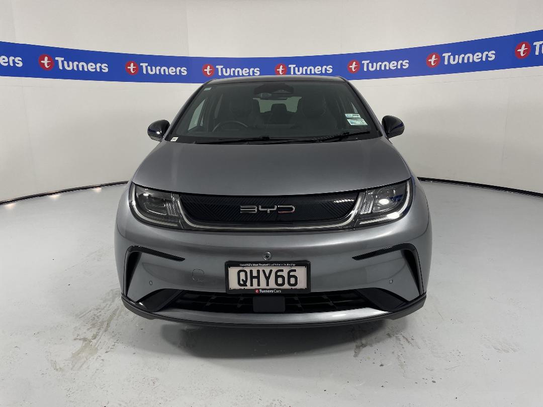 Photo '2' of BYD Dolphin Photo '2' of BYD Dolphin