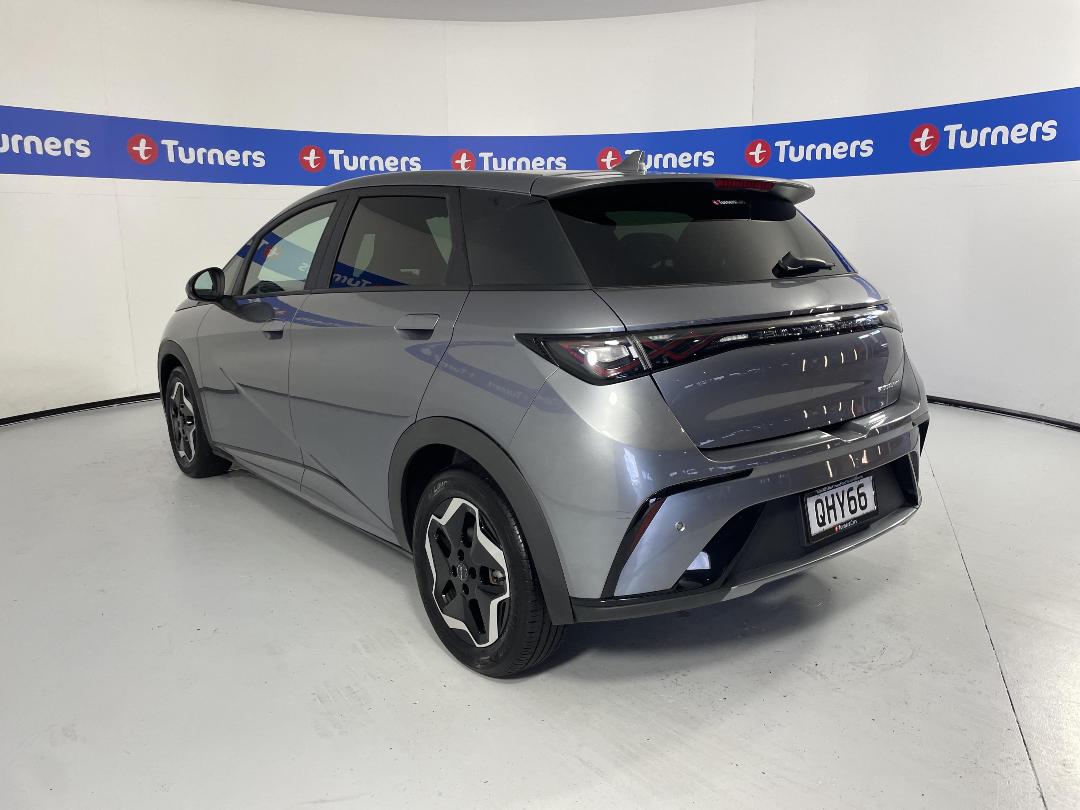 Photo '5' of BYD Dolphin Photo '5' of BYD Dolphin