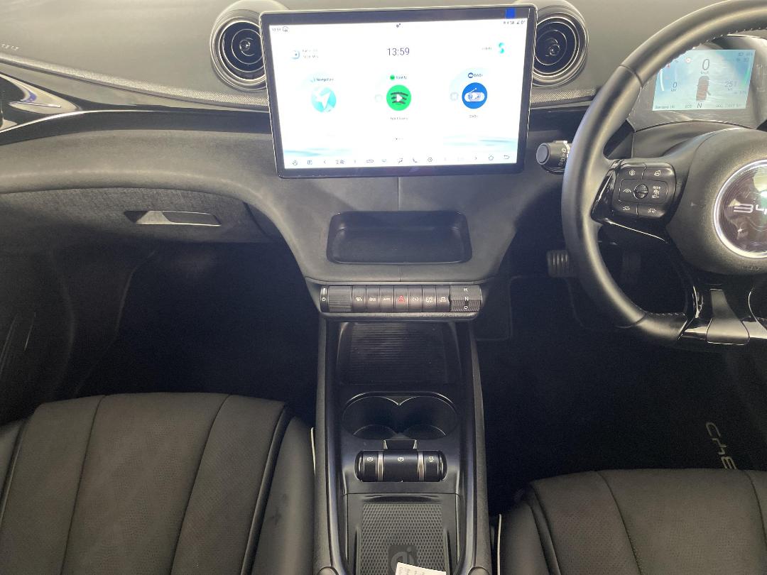 Photo '18' of BYD Dolphin Photo '18' of BYD Dolphin