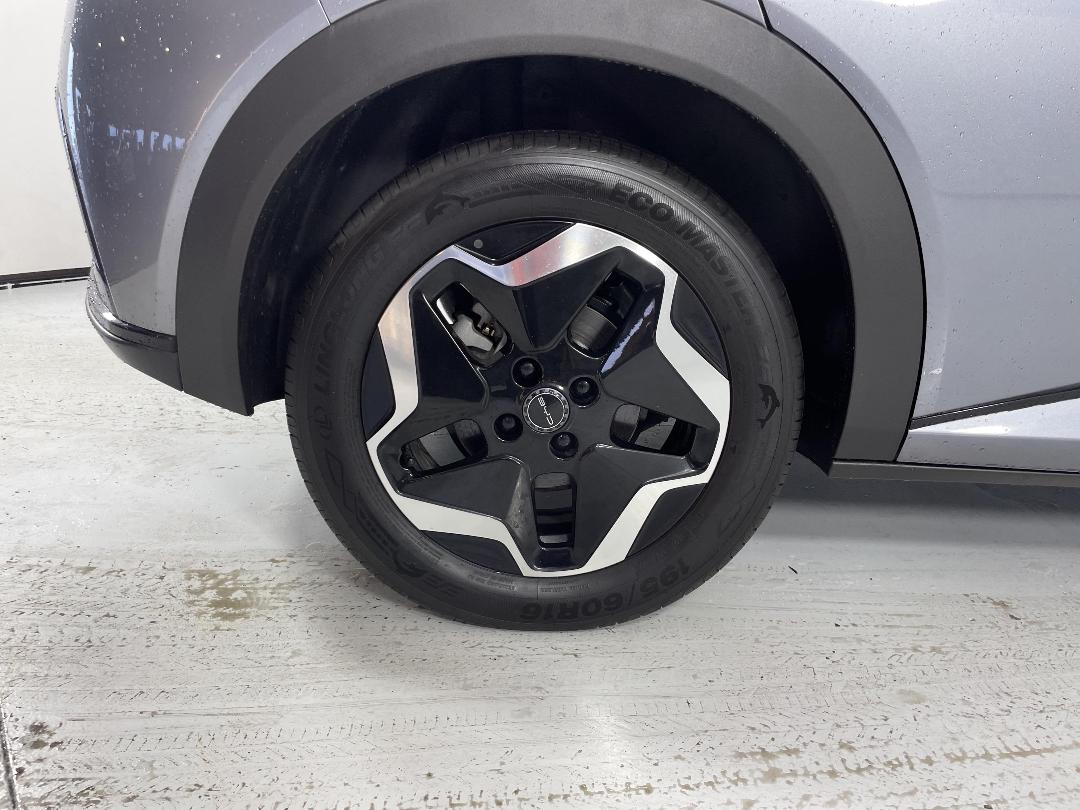 Photo '12' of BYD Dolphin Photo '12' of BYD Dolphin