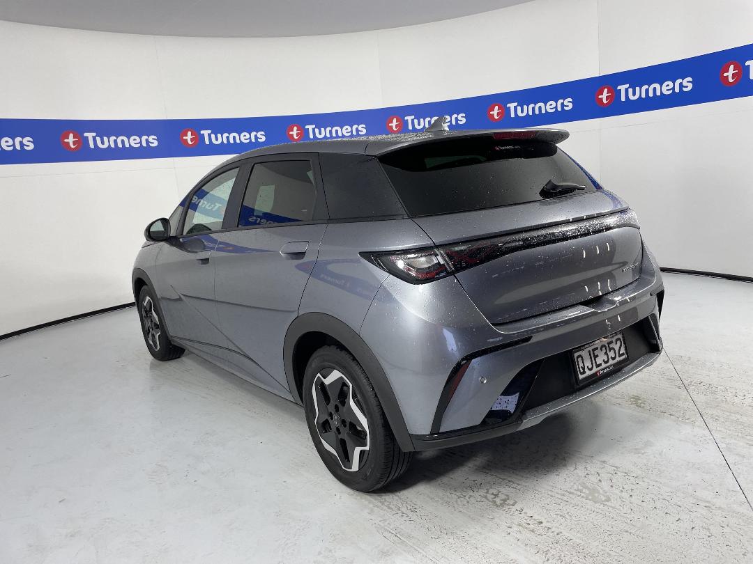 Photo '5' of BYD Dolphin Photo '5' of BYD Dolphin