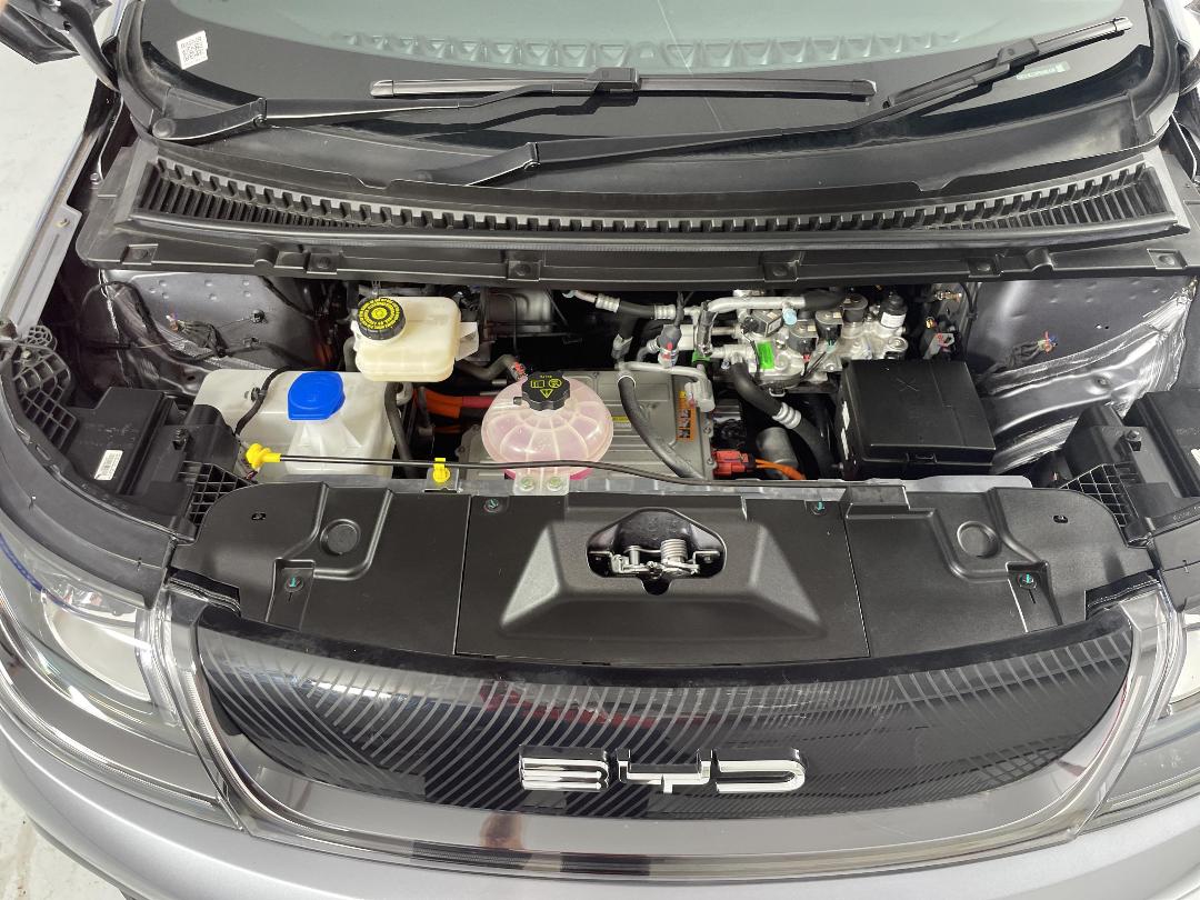 Photo '13' of BYD Dolphin