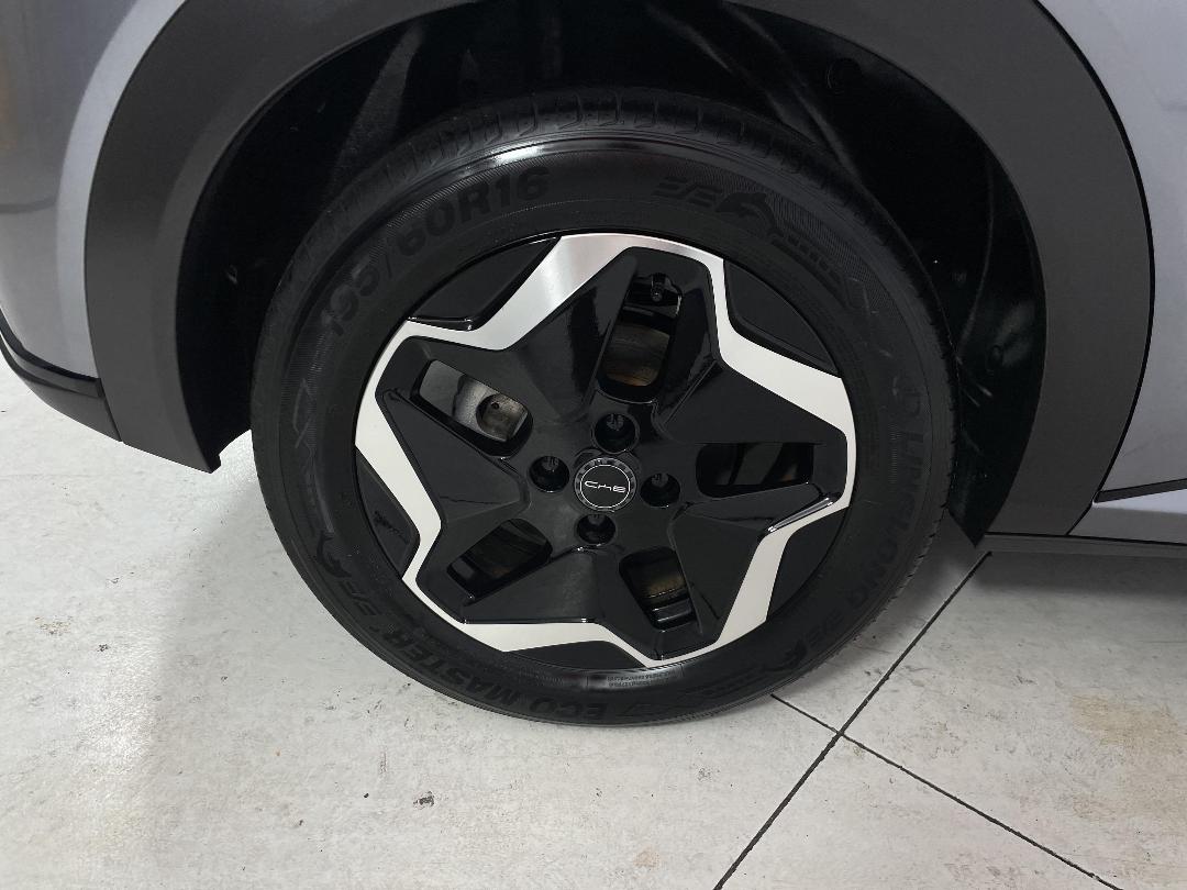 Photo '12' of BYD Dolphin