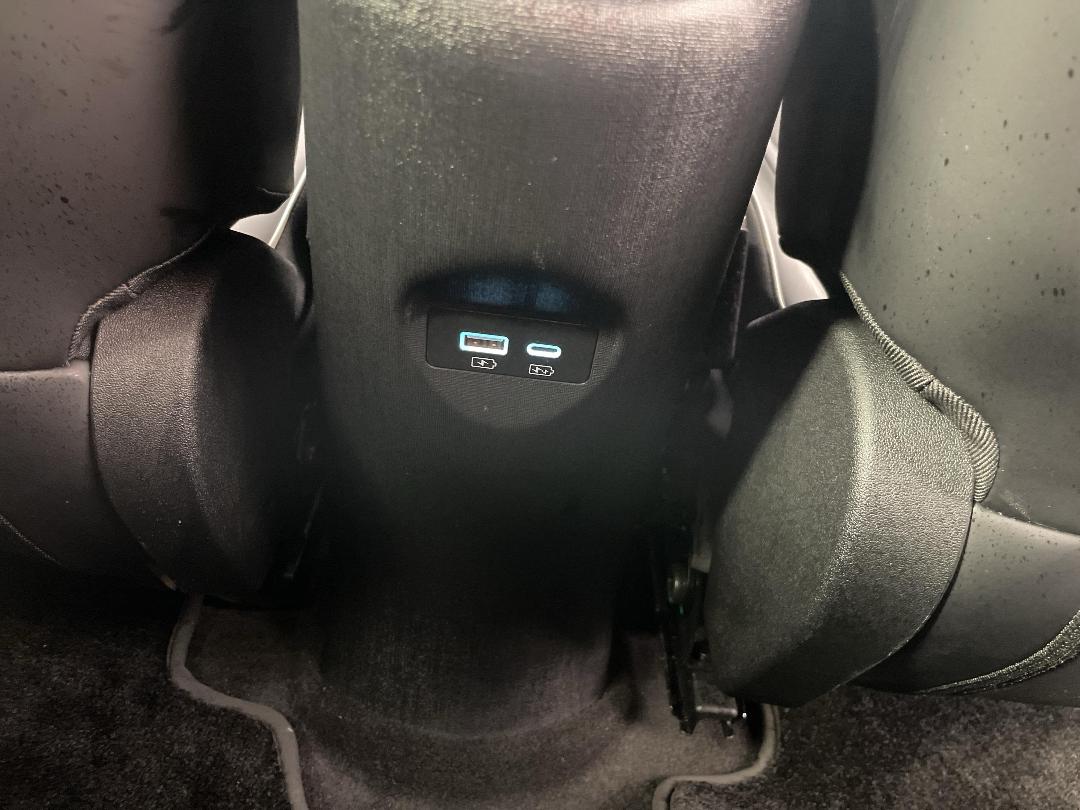 Photo '23' of BYD Dolphin