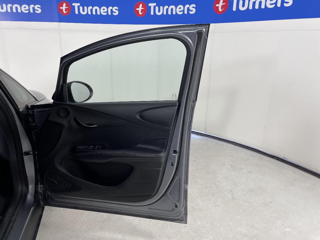 Photo '15' of BYD Dolphin