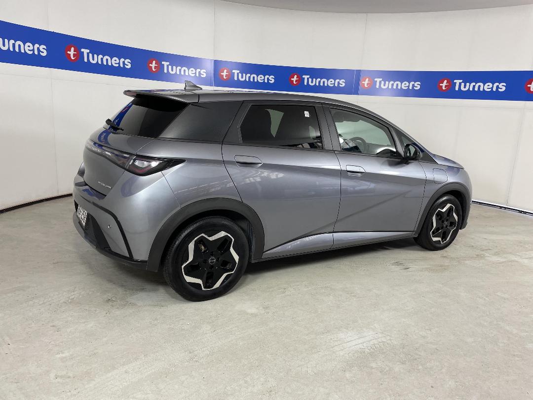 Photo '7' of BYD Dolphin Photo '7' of BYD Dolphin