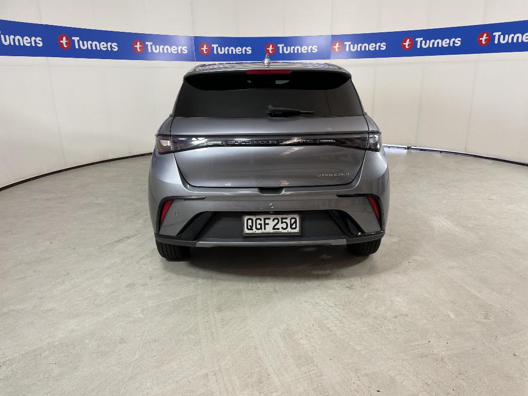 Photo '6' of BYD Dolphin Photo '6' of BYD Dolphin