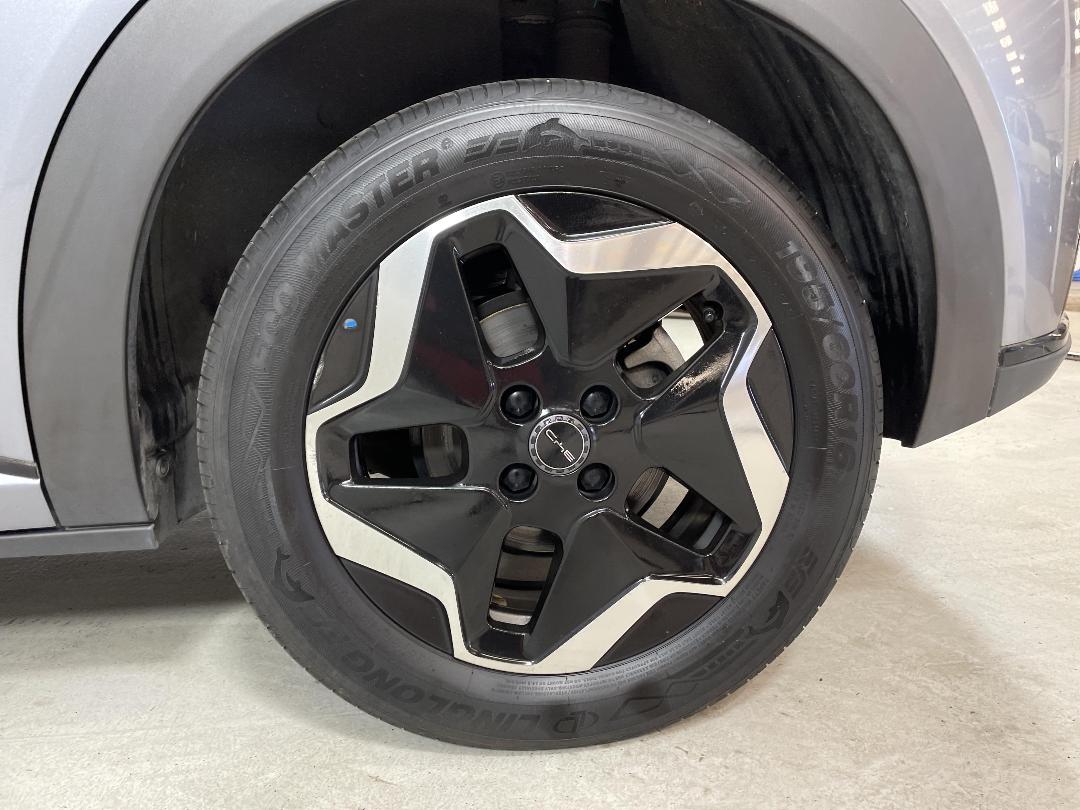 Photo '11' of BYD Dolphin Photo '11' of BYD Dolphin