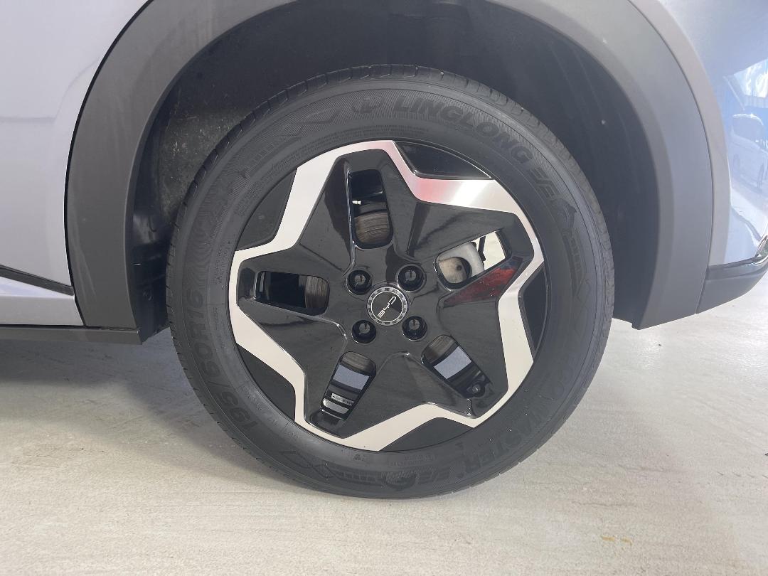 Photo '11' of BYD Dolphin