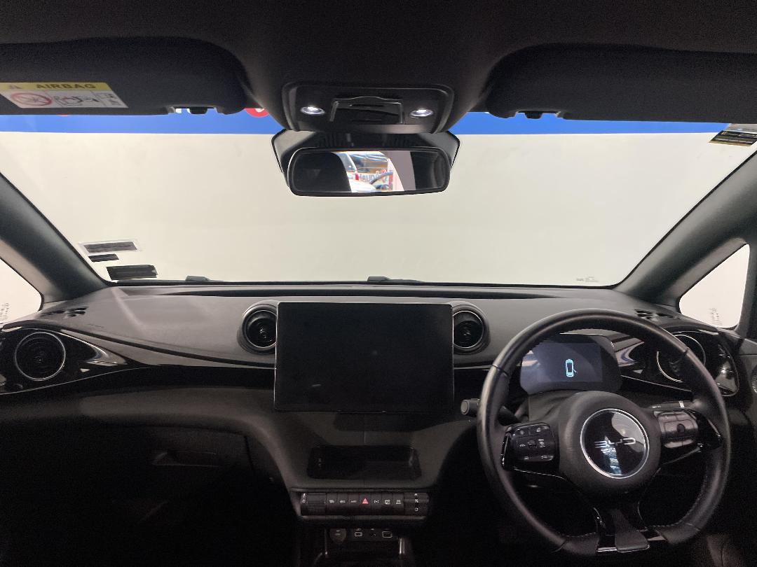 Photo '17' of BYD Dolphin