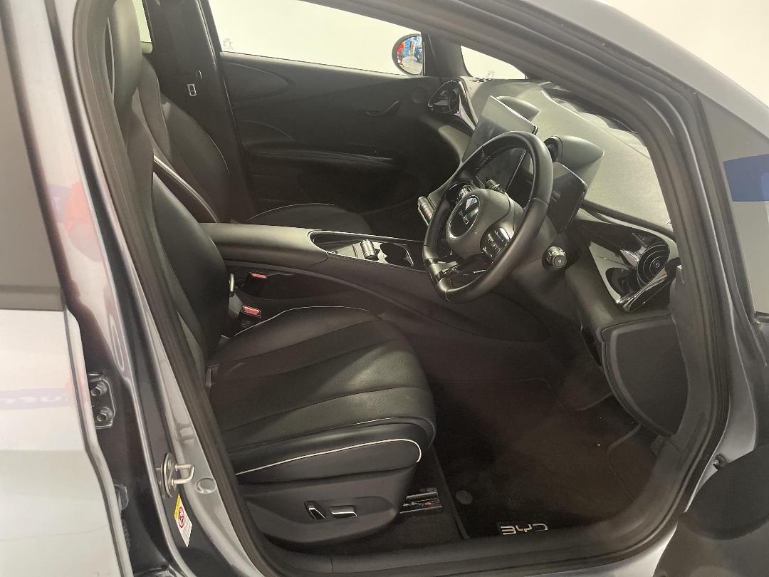 Photo '16' of BYD Dolphin