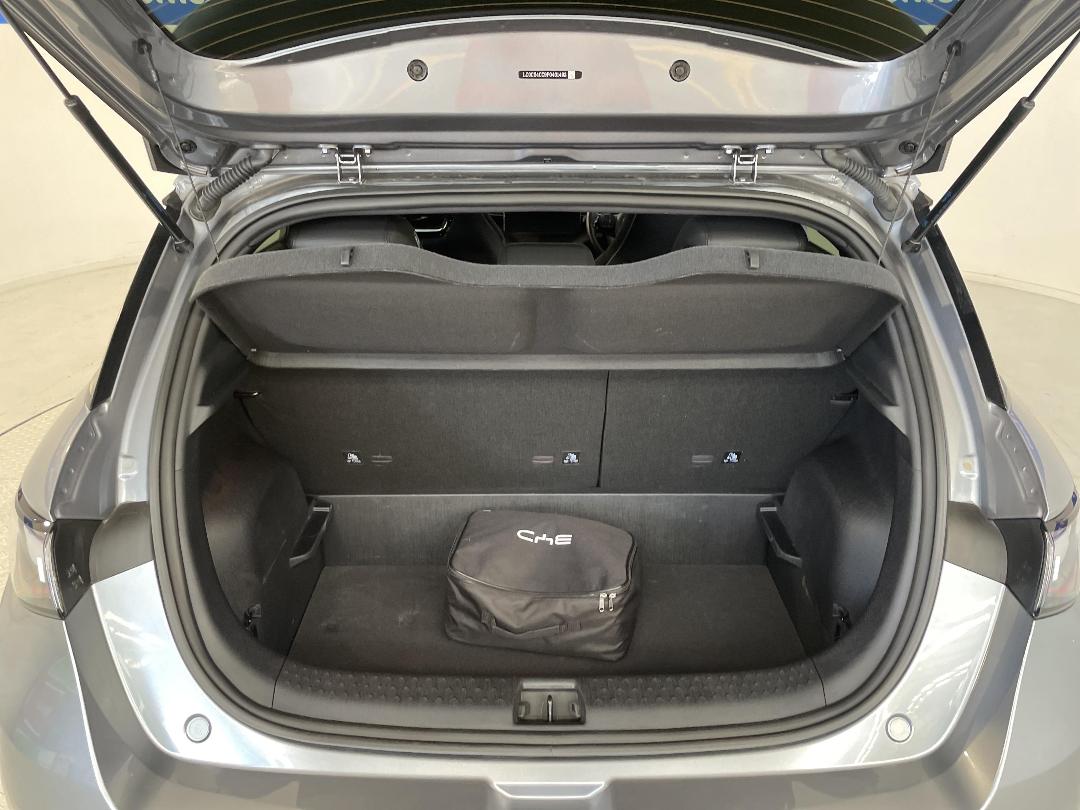 Photo '14' of BYD Dolphin