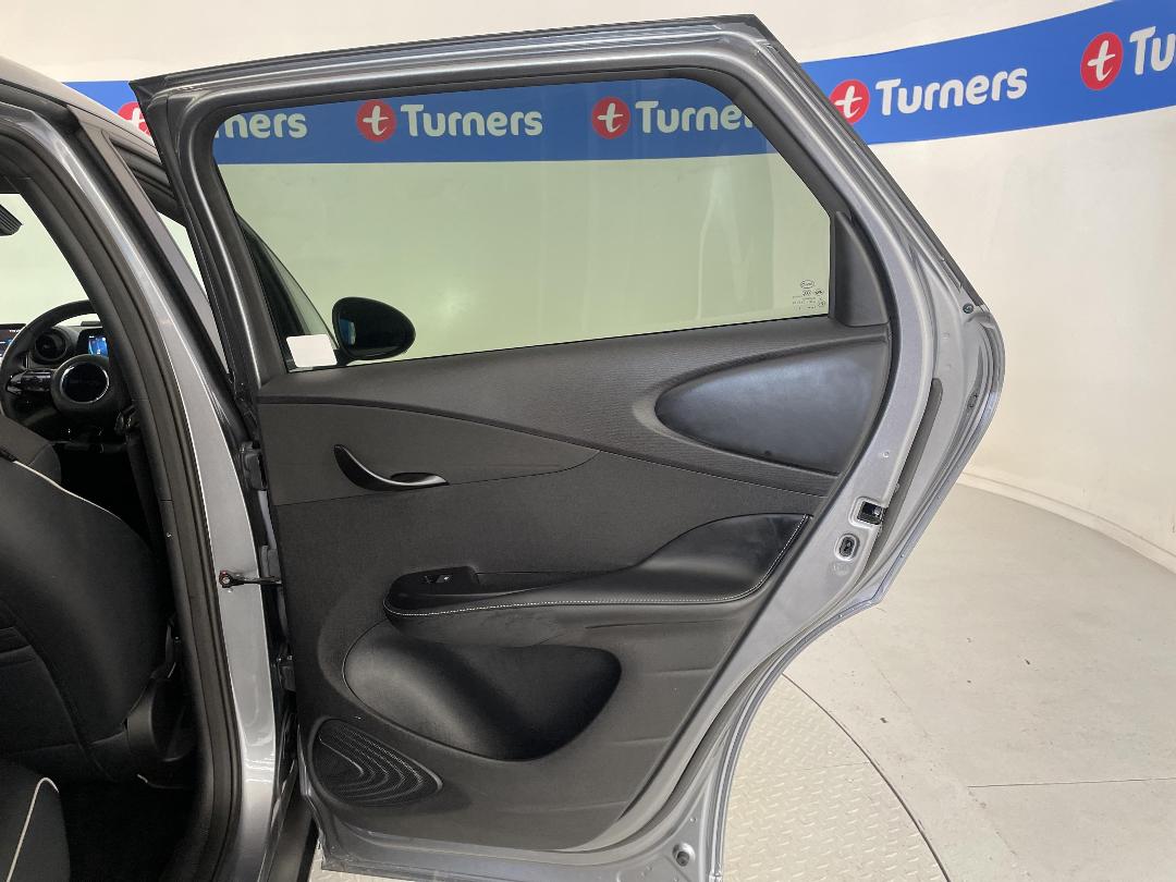 Photo '19' of BYD Dolphin