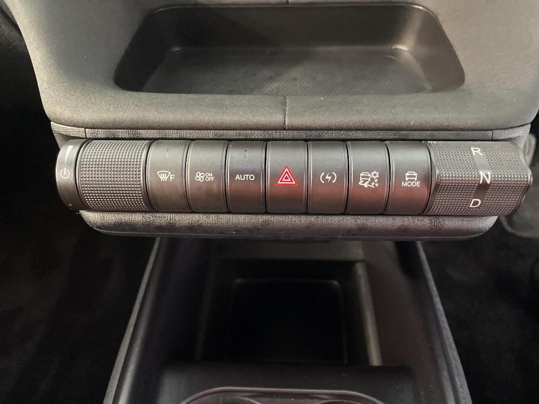 Photo '24' of BYD Dolphin