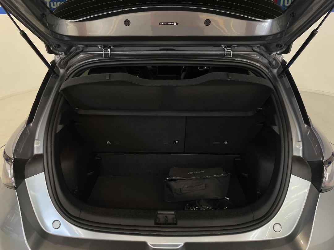 Photo '14' of BYD Dolphin