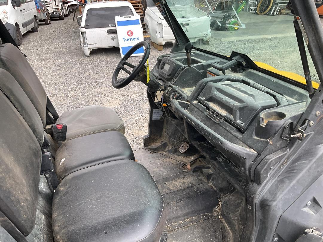 Photo '15' of CAN-AM DEFENDER