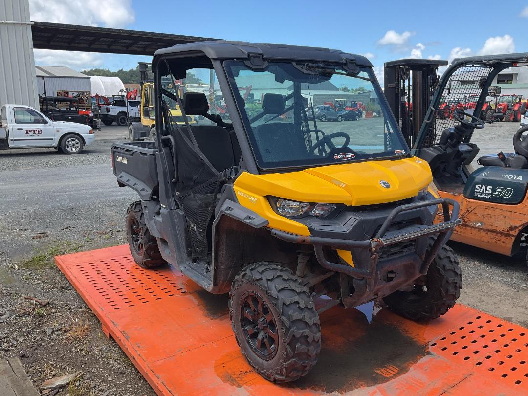 Photo '3' of CAN-AM HD9 4WD Photo '3' of CAN-AM HD9 4WD