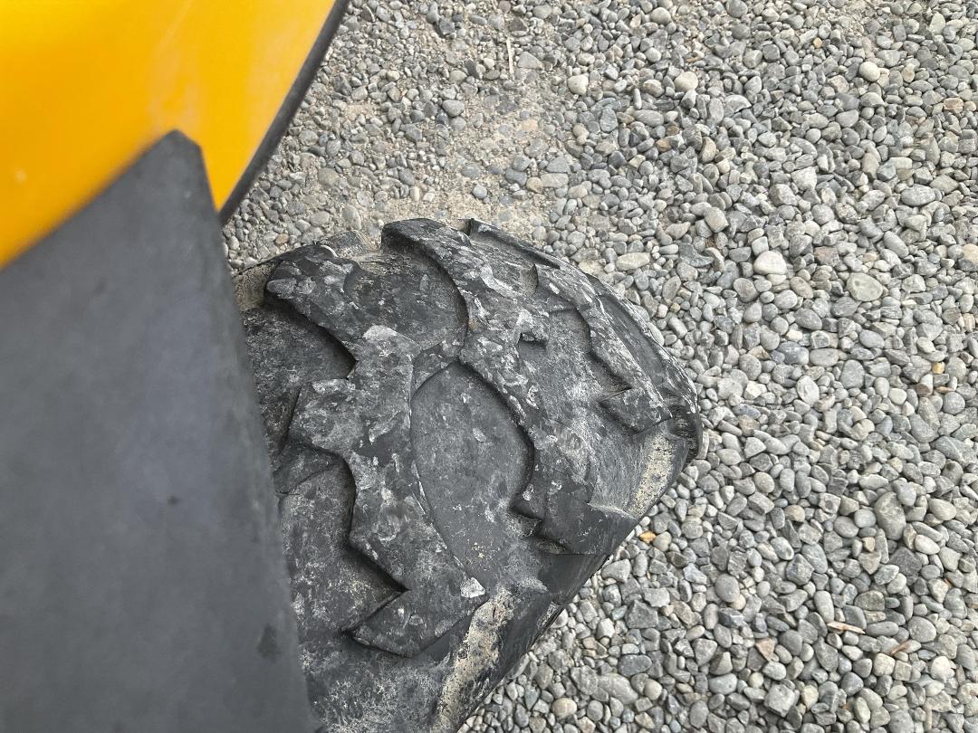 Photo '13' of CAN-AM HD9 DEFENDER