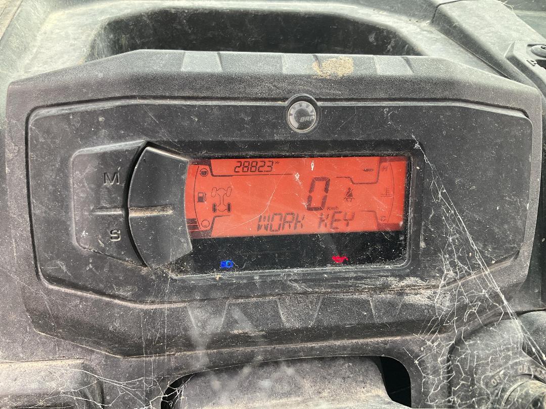 Photo '18' of CAN-AM HD9 DEFENDER