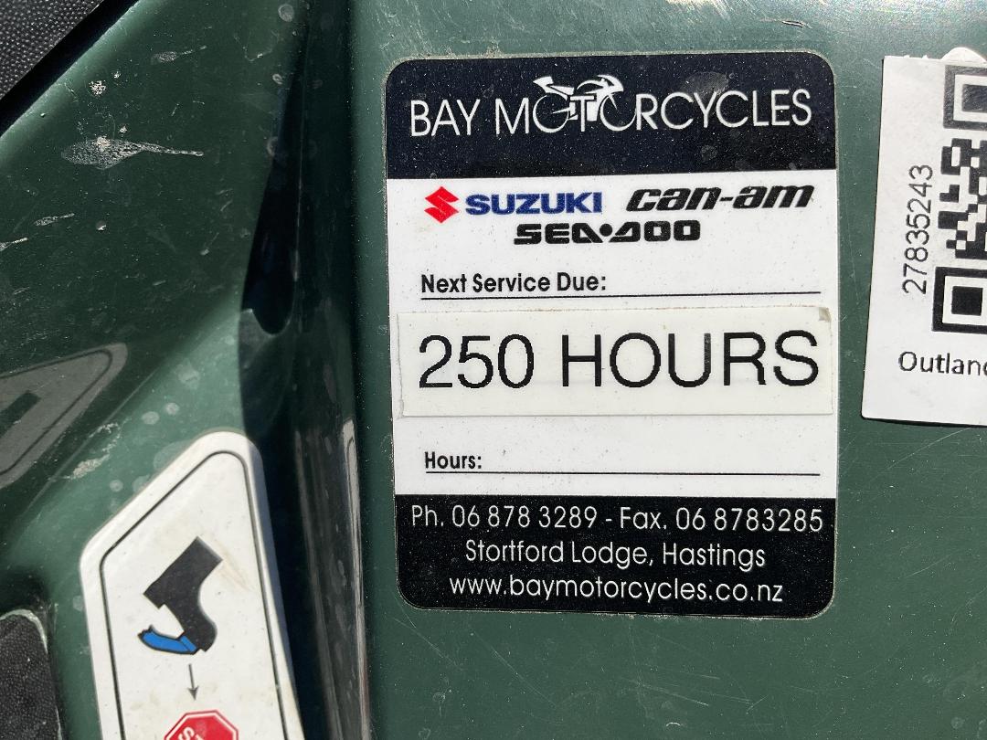 Photo '22' of Can-Am Outlander Photo '22' of Can-Am Outlander