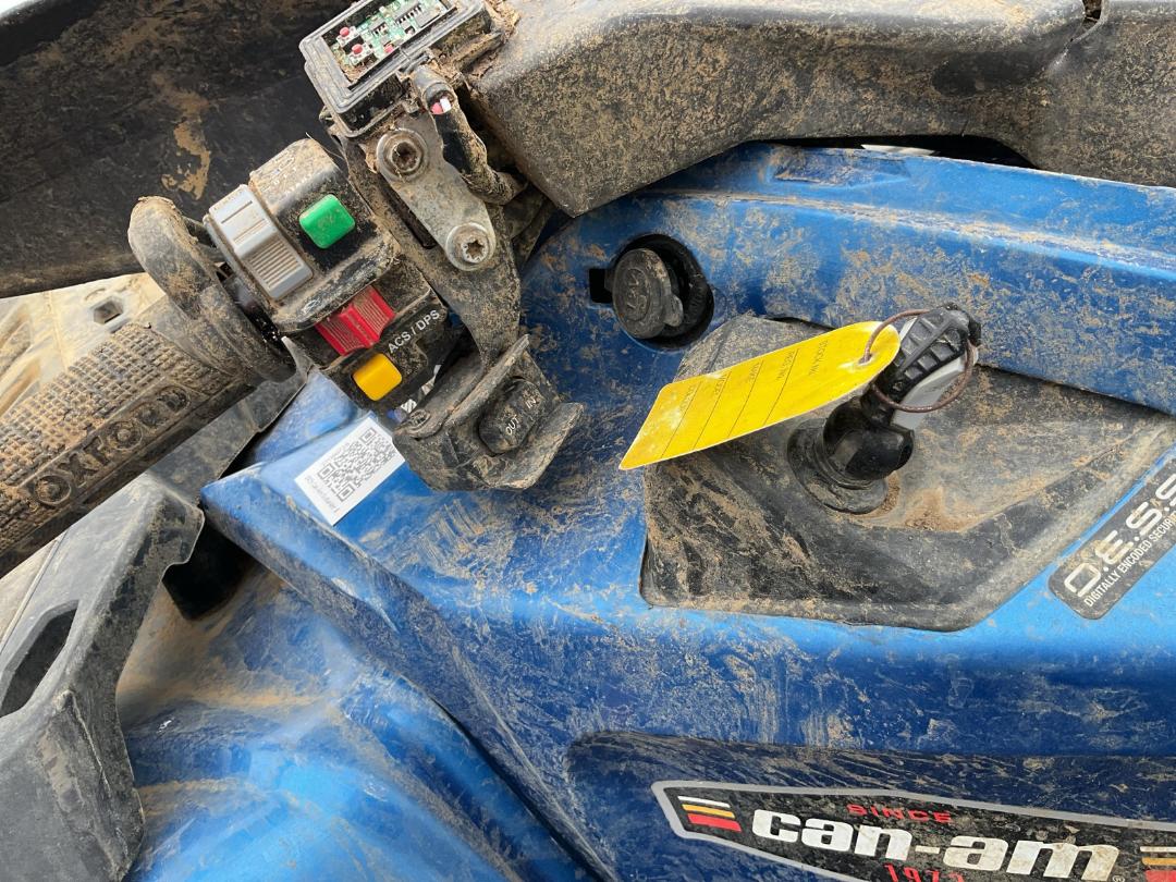 Photo '10' of Can-Am Outlander 850 XL Photo '10' of Can-Am Outlander 850 XL