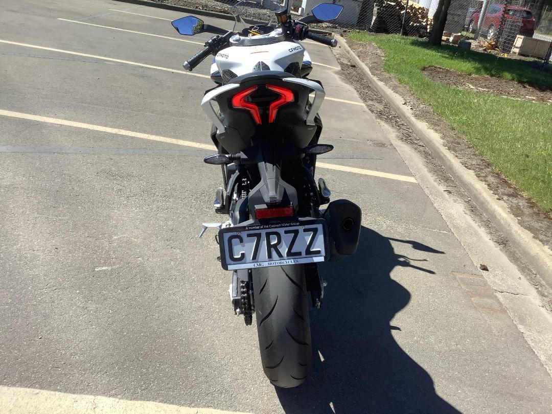 Photo '4' of Cfmoto 450SR Photo '4' of Cfmoto 450SR