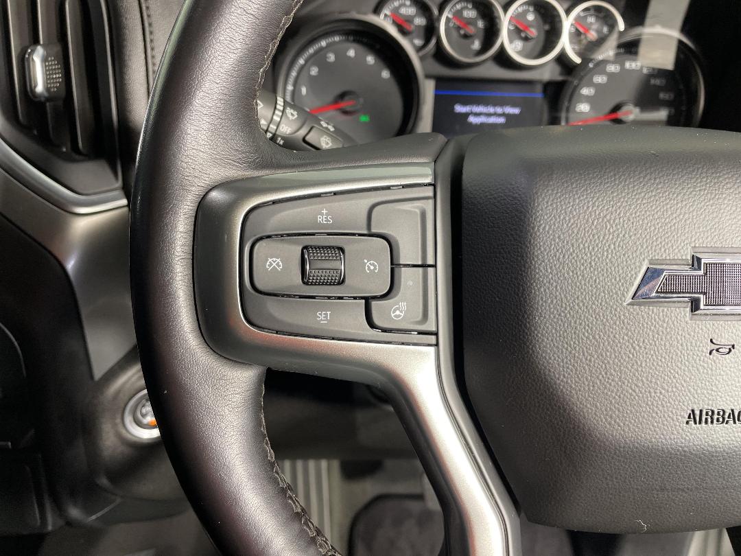 Photo '32' of Chevrolet Silverado 1500