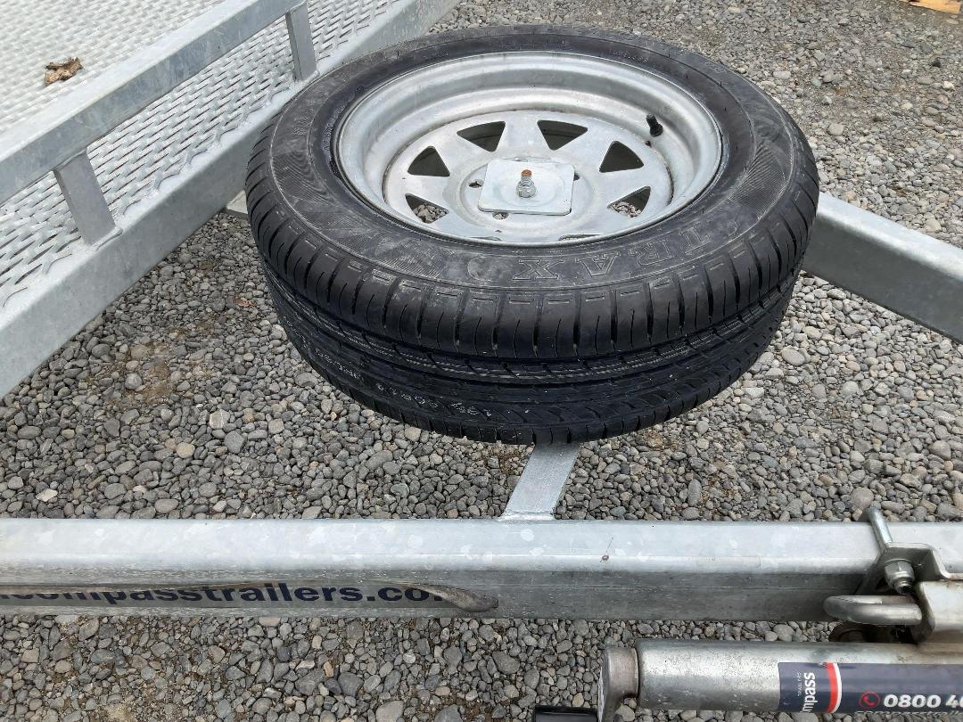 Photo '13' of COMPASS DNTT106B Transport - Tandem Photo '13' of COMPASS DNTT106B Transport - Tandem