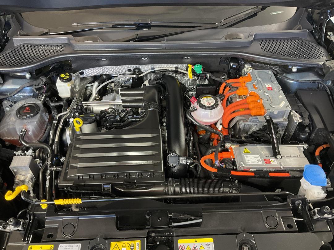 Photo '13' of Cupra Formentor