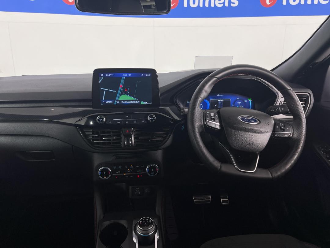 Photo '17' of Ford Escape