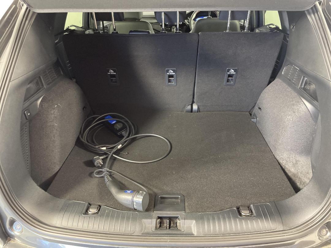 Photo '14' of Ford Escape Photo '14' of Ford Escape