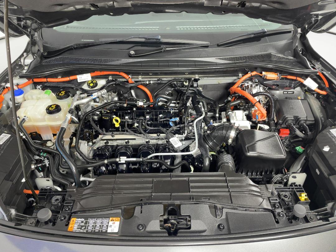 Photo '13' of Ford Escape