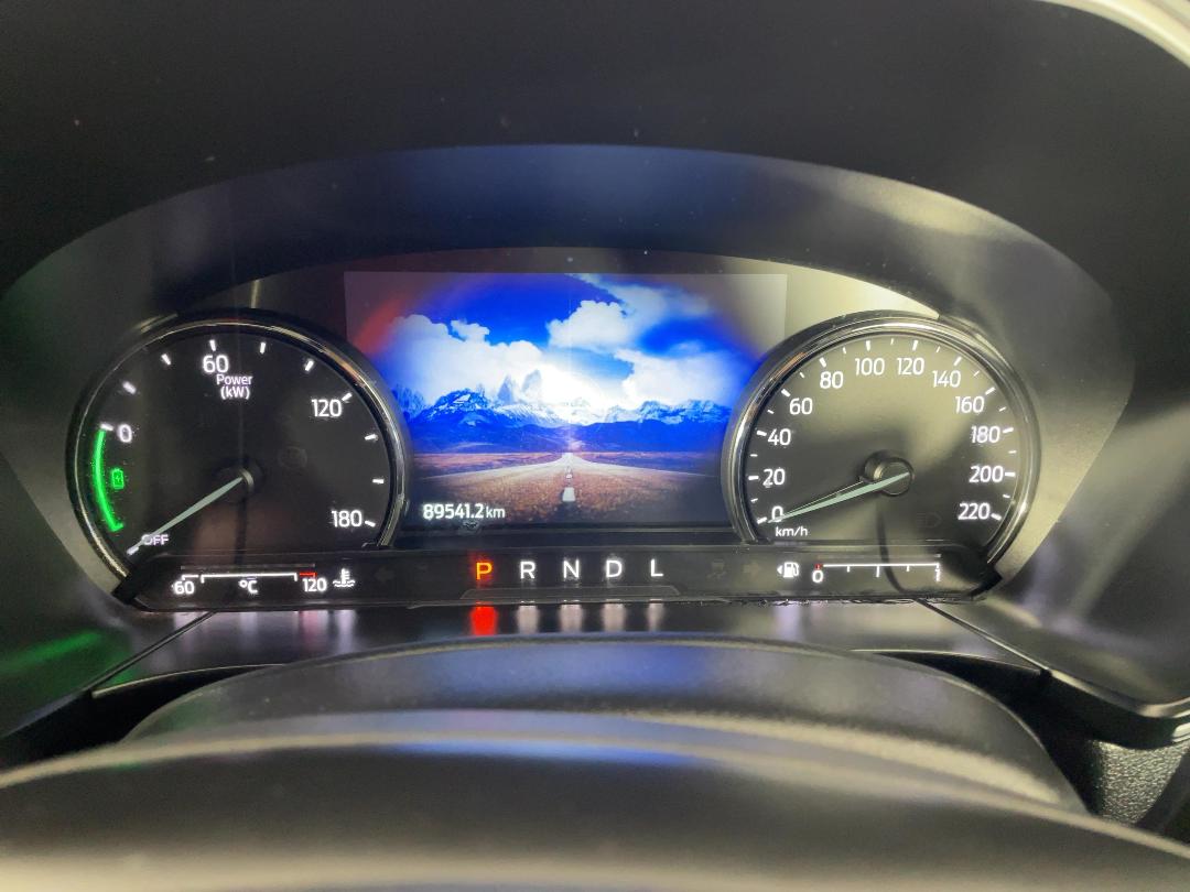 Photo '21' of Ford Escape