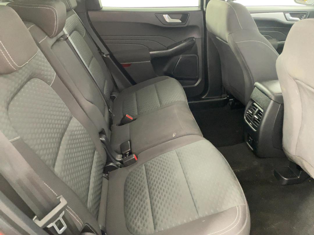 Photo '20' of Ford Escape